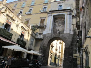 porta san gennaro ok