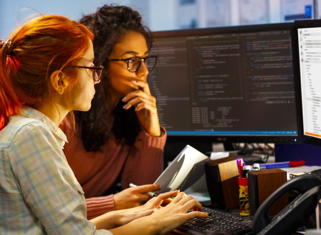 1920_womenintech-375944