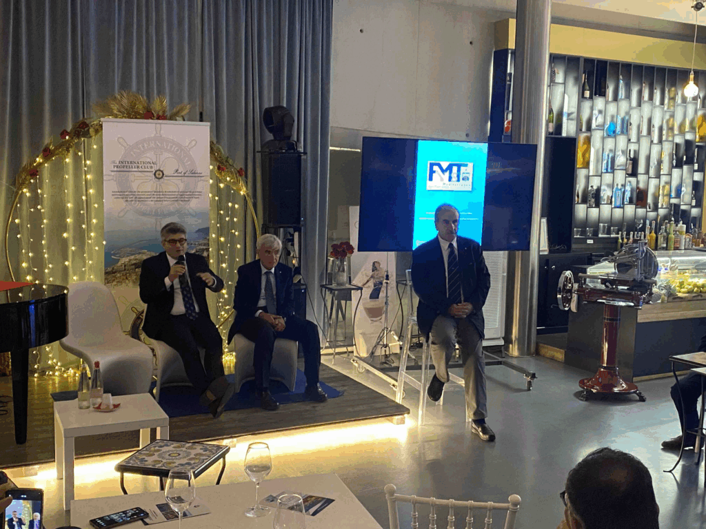 Propeller Salerno dove si è svolto l'incontro e la stipula del protocollo ormeggi.