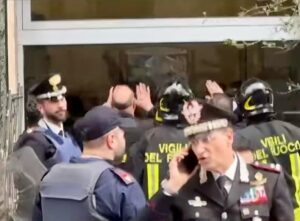 rapinatori banca vomero