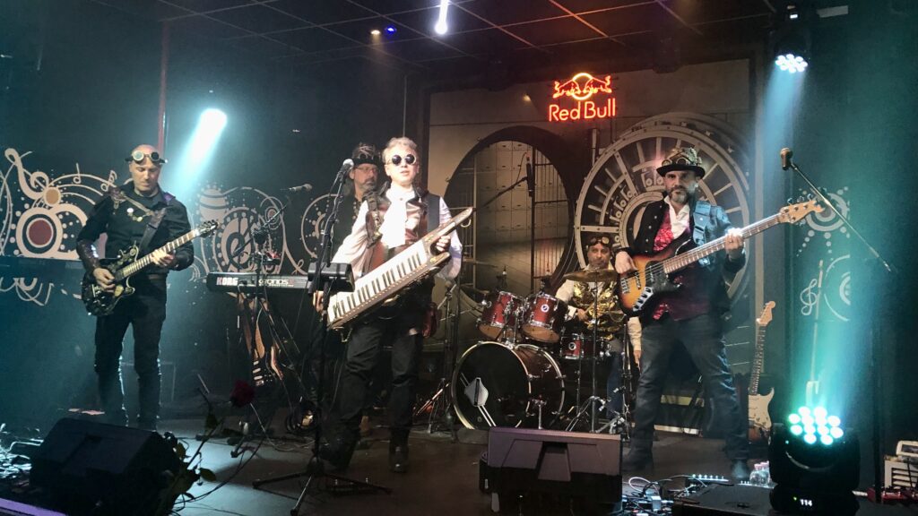 FabryGore & The Steam Band